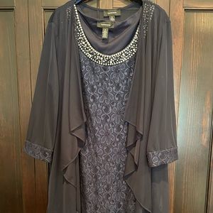 Never worn R&M Richards navy blue dress. For weddings & special occasions.